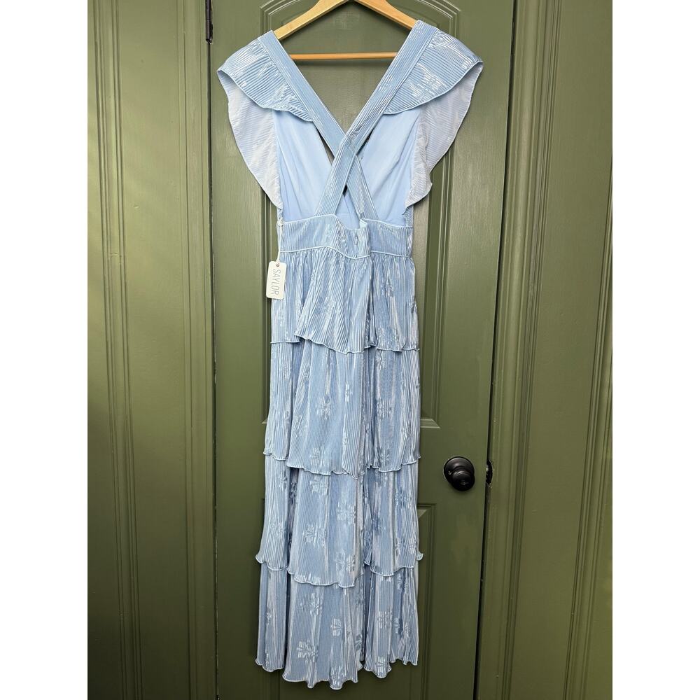 NWT Saylor Luba Daisy Pleat Shimmer V-Neck Midi Tiered Dress Dusty Blue Small275 - Picture 4 of 5